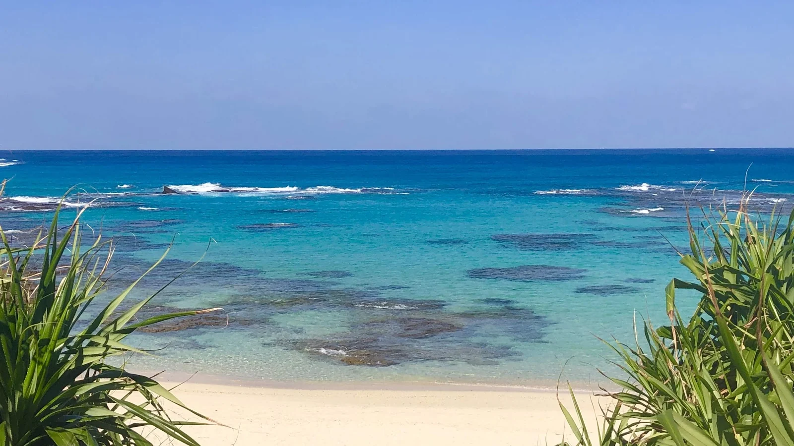 Tomori Beach