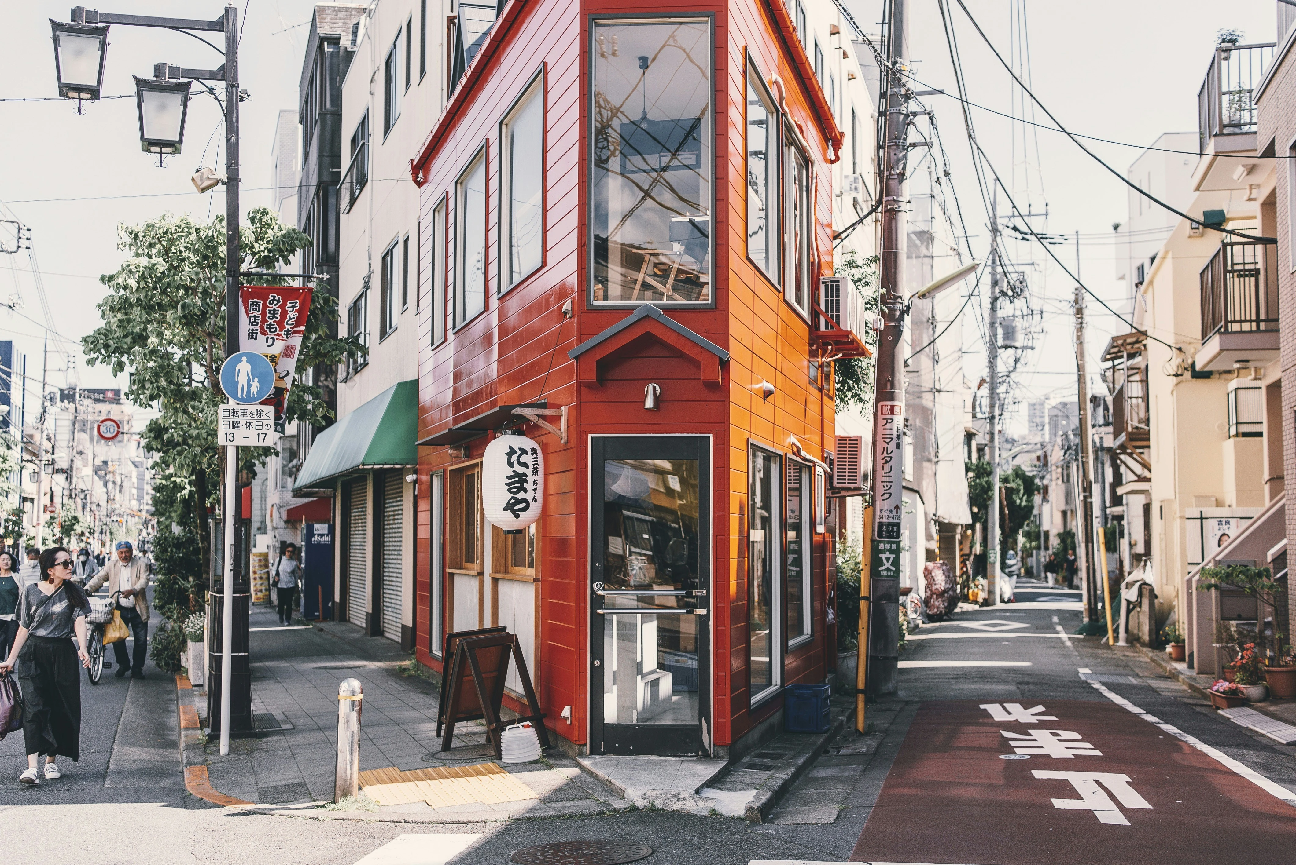 Tokyo coffee, from Showa-era kissaten to third-wave roasters