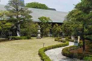 Nezu Museum exterior in Aoyama