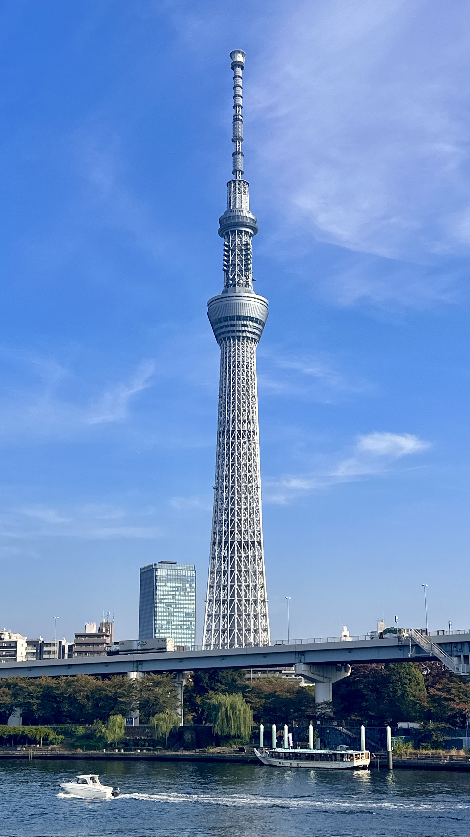 Tokyo Skytree in der Dämmerung