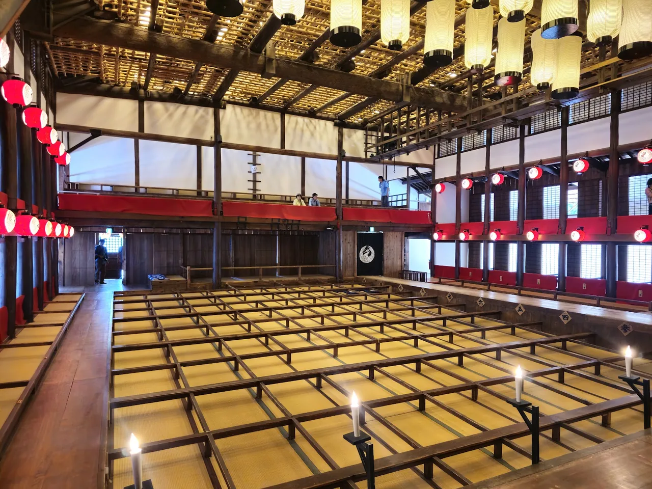 Kanamaruza (Old Konpira Grand Theatre)