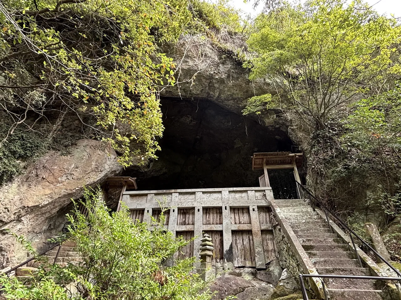 Reigando Cave in Kumamoto