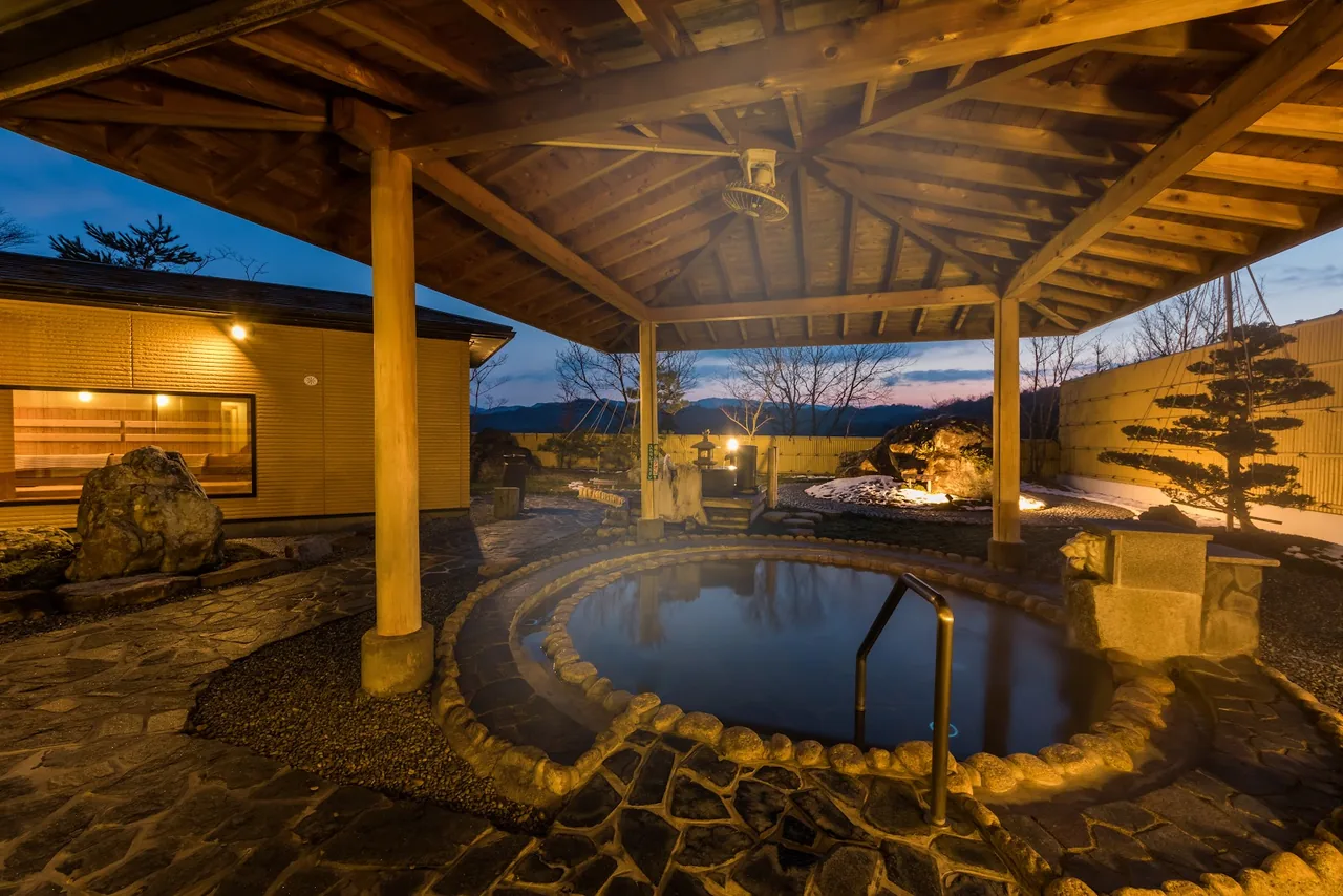 Ononokomachi Hot Spring in Miyazu