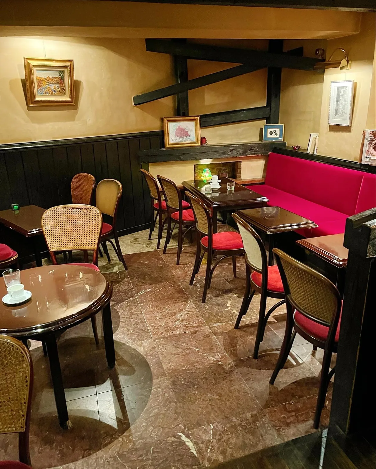 Cafe Trois Bagues in Tokyo