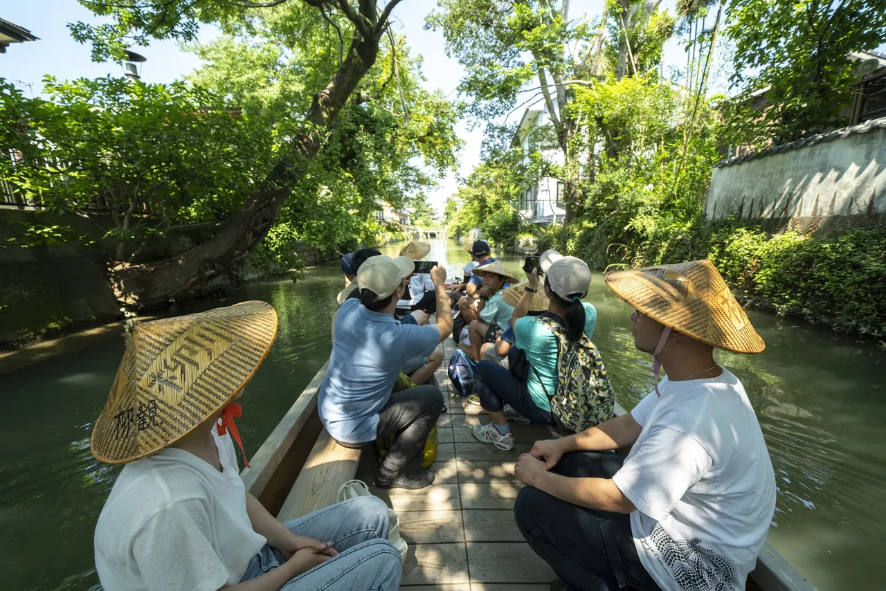 Yanagawa Canal Punting (Kawakudari) in Yanagawa